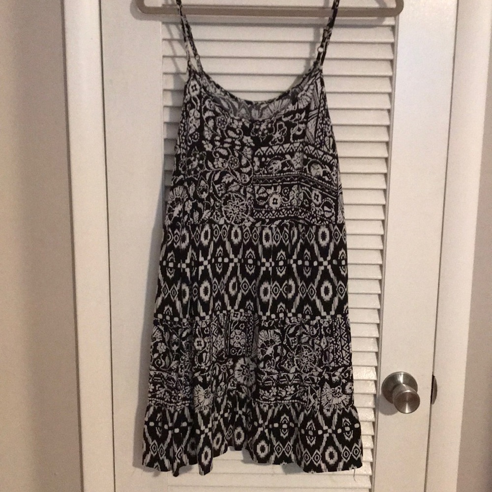 Black and white casual dress